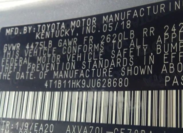 Photo 8 VIN: 4T1B11HK9JU628680 - TOYOTA CAMRY 