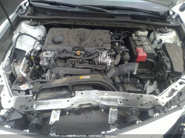 Photo 9 VIN: 4T1B11HK9JU628985 - TOYOTA CAMRY 