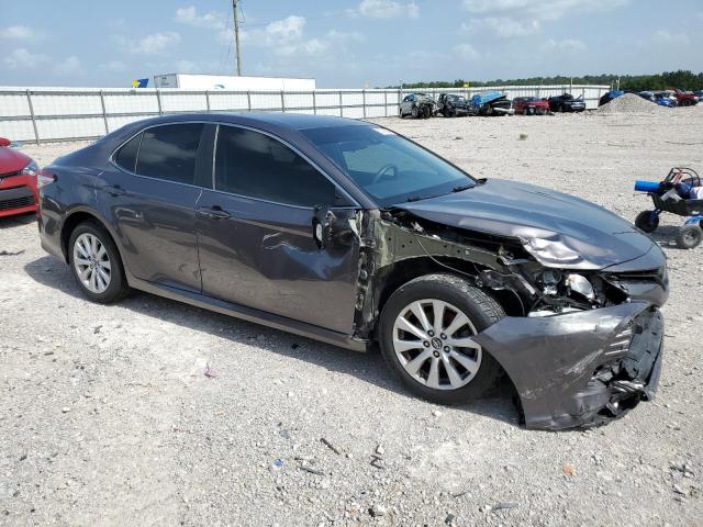 Photo 3 VIN: 4T1B11HK9JU632843 - TOYOTA CAMRY L 