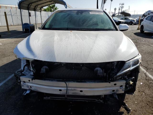 Photo 4 VIN: 4T1B11HK9JU636066 - TOYOTA CAMRY L 