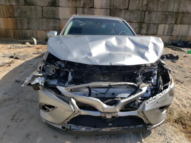 Photo 8 VIN: 4T1B11HK9JU641798 - TOYOTA CAMRY L 