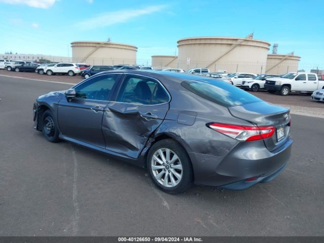 Photo 2 VIN: 4T1B11HK9JU646029 - TOYOTA CAMRY L 