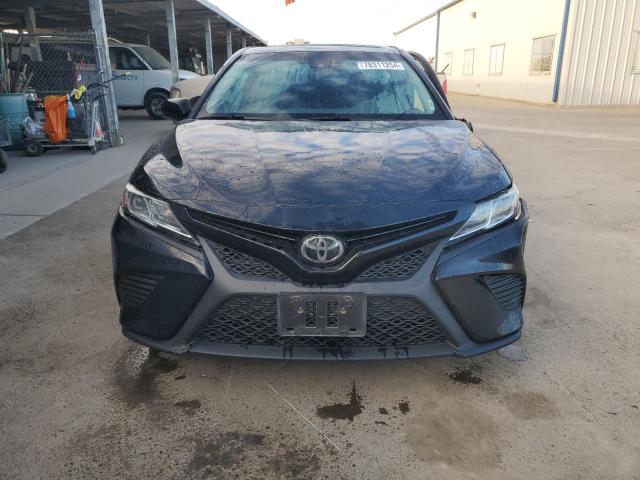 Photo 4 VIN: 4T1B11HK9JU655426 - TOYOTA CAMRY L 