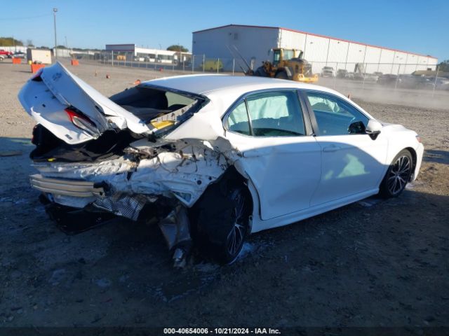 Photo 3 VIN: 4T1B11HK9JU668113 - TOYOTA CAMRY 