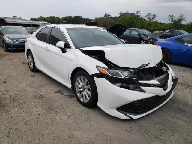 Photo 3 VIN: 4T1B11HK9JU674722 - TOYOTA CAMRY L 