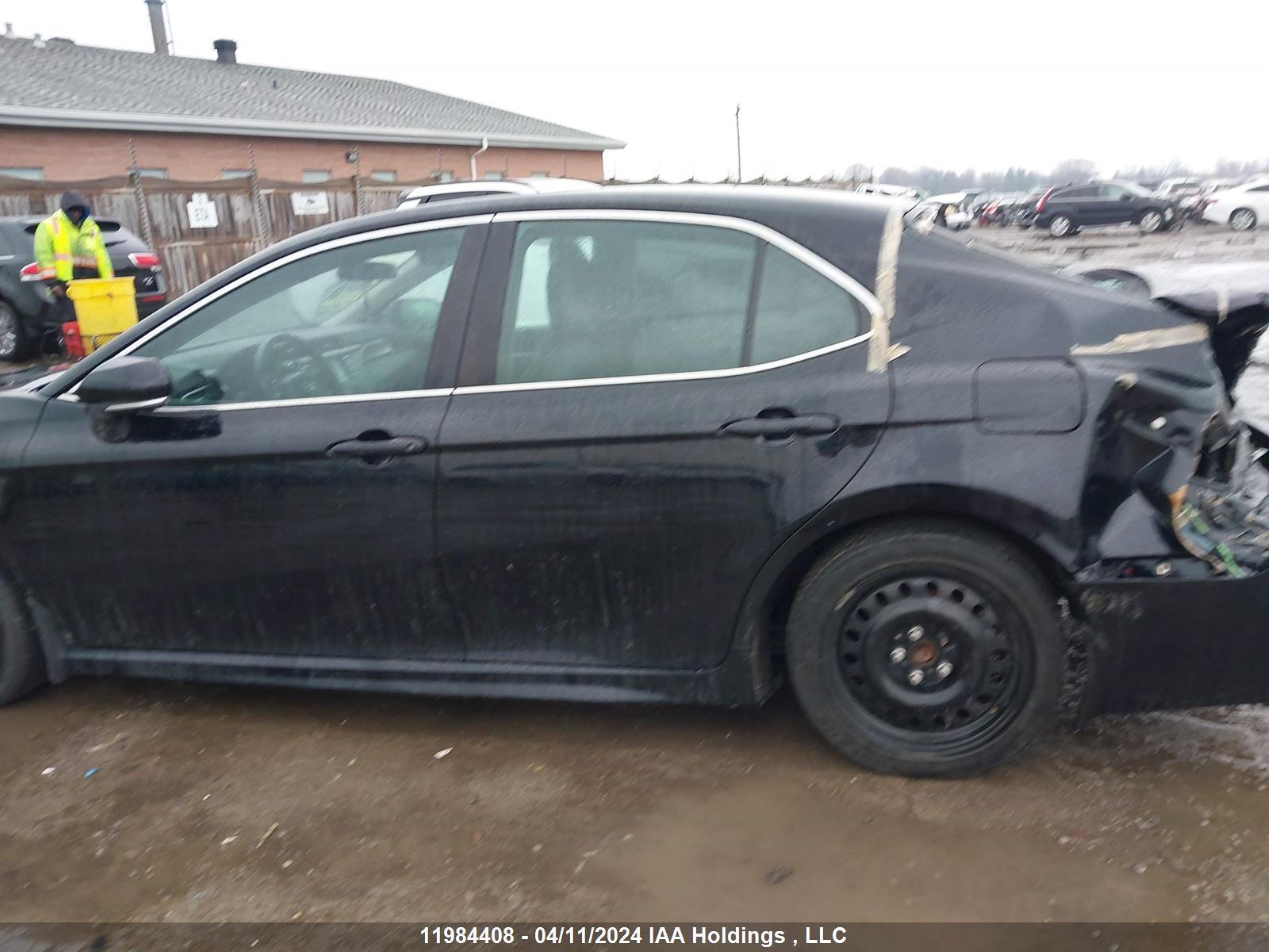 Photo 13 VIN: 4T1B11HK9KU229611 - TOYOTA CAMRY 