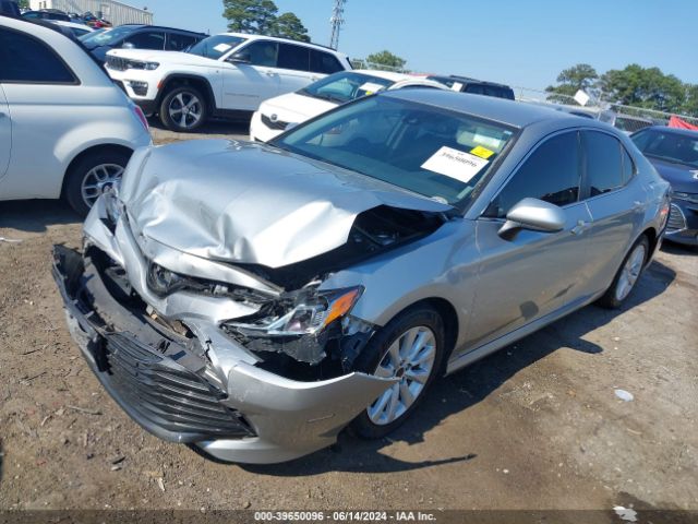 Photo 1 VIN: 4T1B11HK9KU261877 - TOYOTA CAMRY 