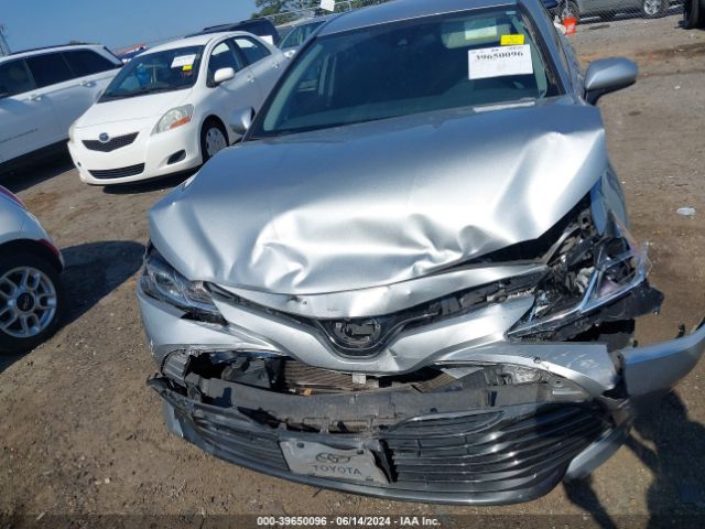 Photo 5 VIN: 4T1B11HK9KU261877 - TOYOTA CAMRY 