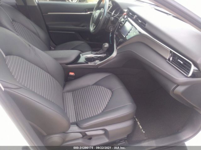 Photo 4 VIN: 4T1B11HK9KU280798 - TOYOTA CAMRY 