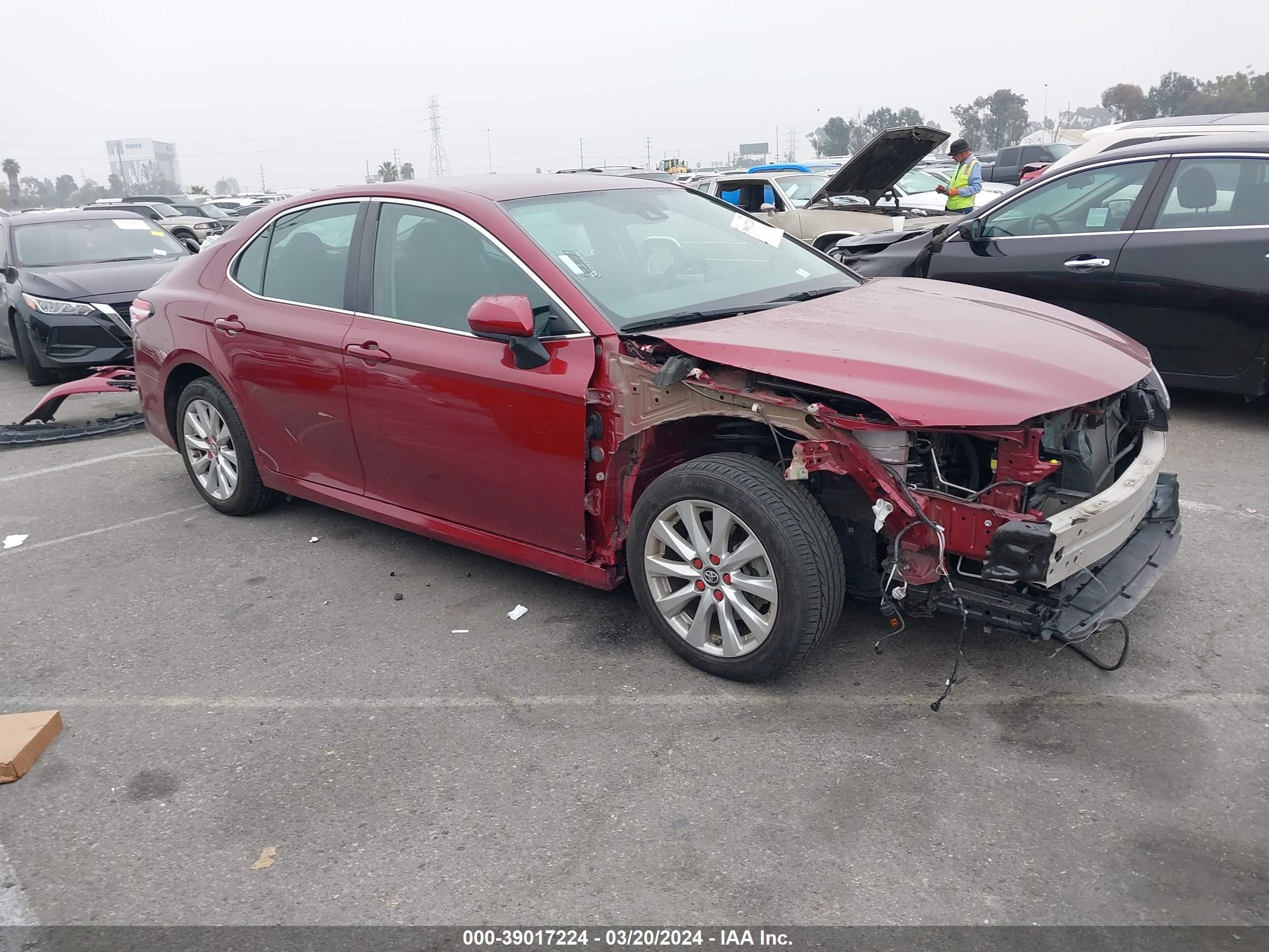 Photo 0 VIN: 4T1B11HK9KU694521 - TOYOTA CAMRY 