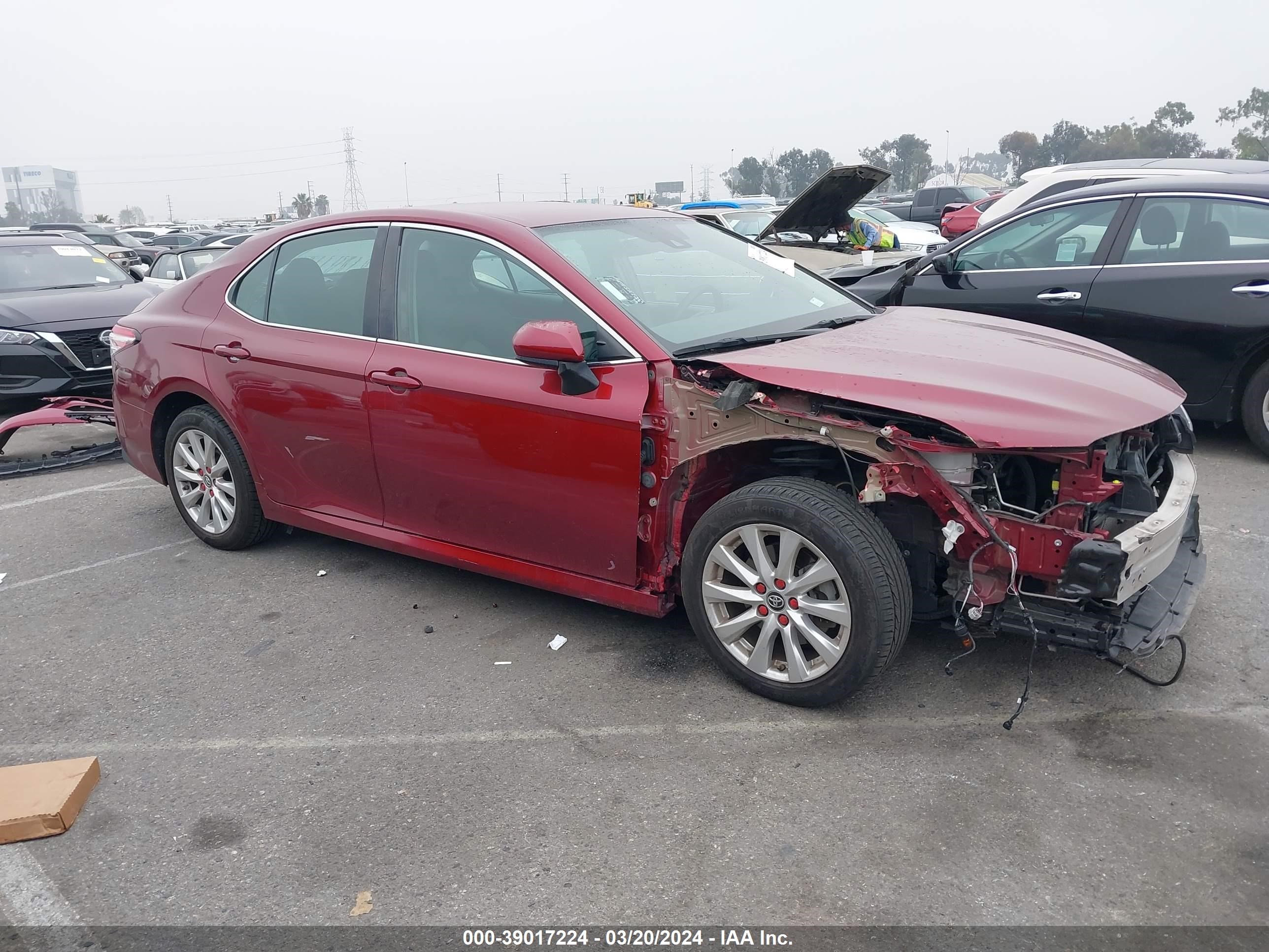 Photo 13 VIN: 4T1B11HK9KU694521 - TOYOTA CAMRY 