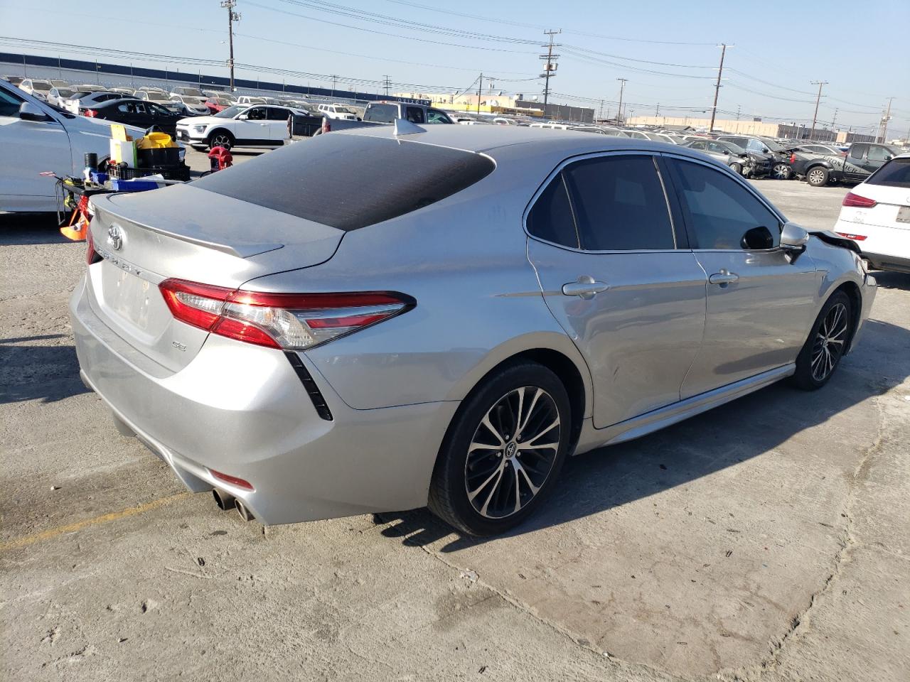 Photo 2 VIN: 4T1B11HK9KU735522 - TOYOTA CAMRY 