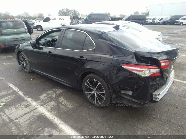 Photo 2 VIN: 4T1B11HK9KU740591 - TOYOTA CAMRY 