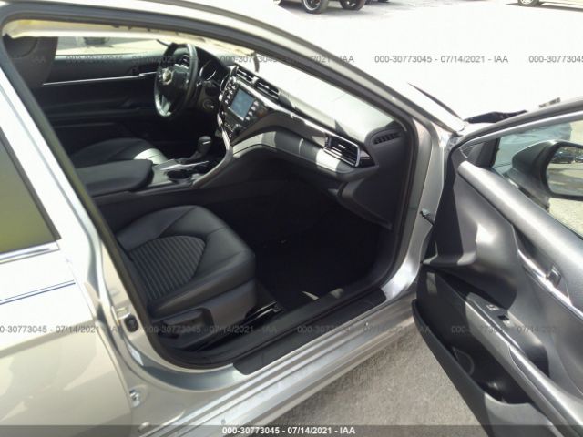 Photo 4 VIN: 4T1B11HK9KU751820 - TOYOTA CAMRY 