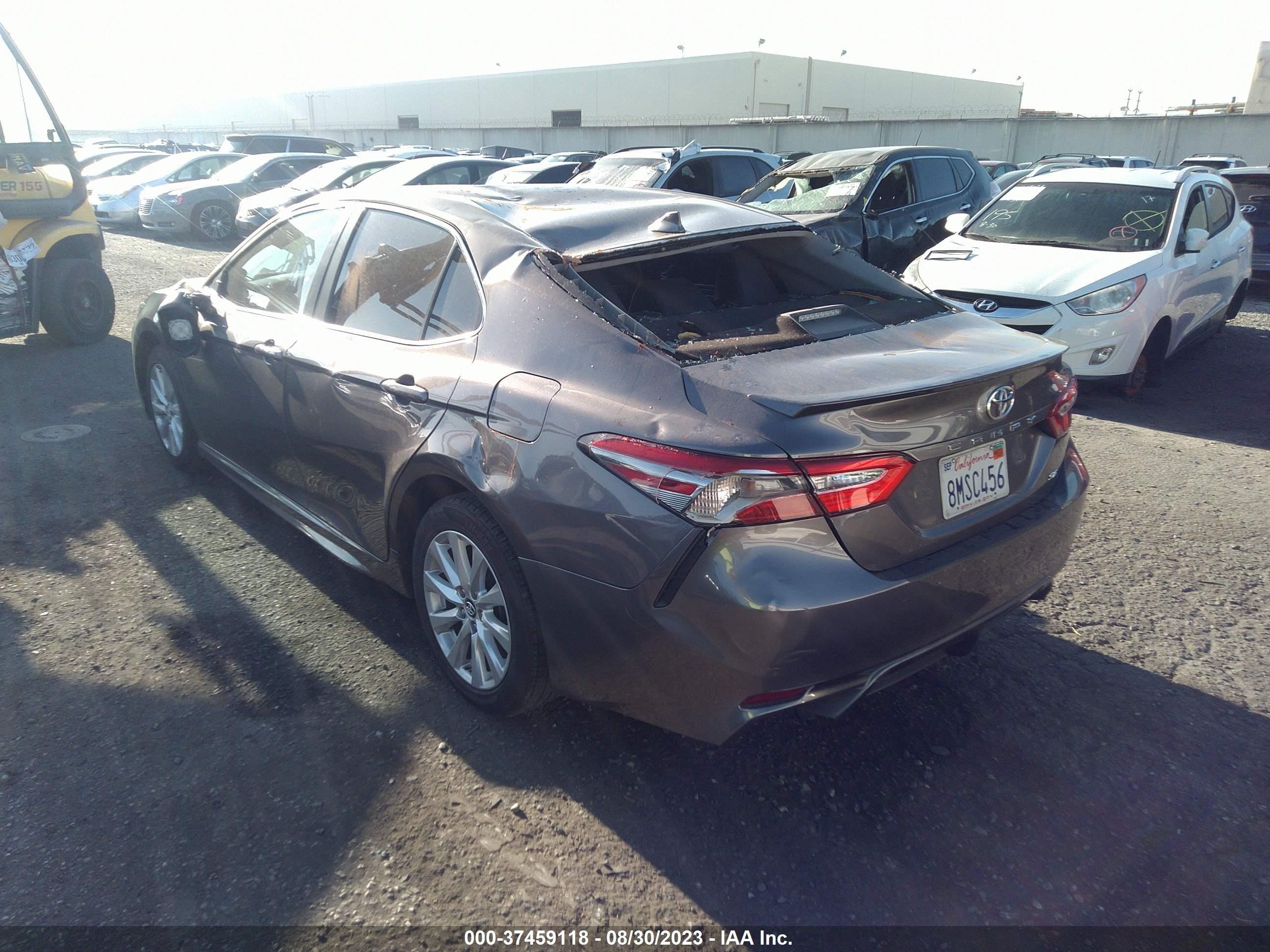 Photo 2 VIN: 4T1B11HK9KU829772 - TOYOTA CAMRY 