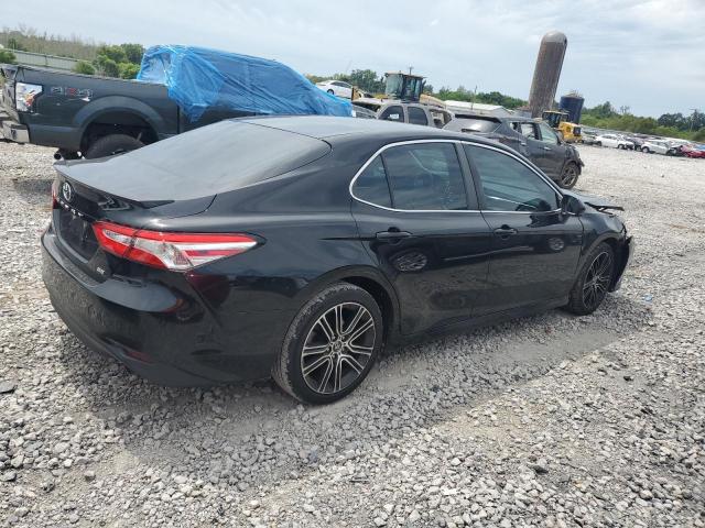 Photo 2 VIN: 4T1B11HKXJU005990 - TOYOTA CAMRY L 