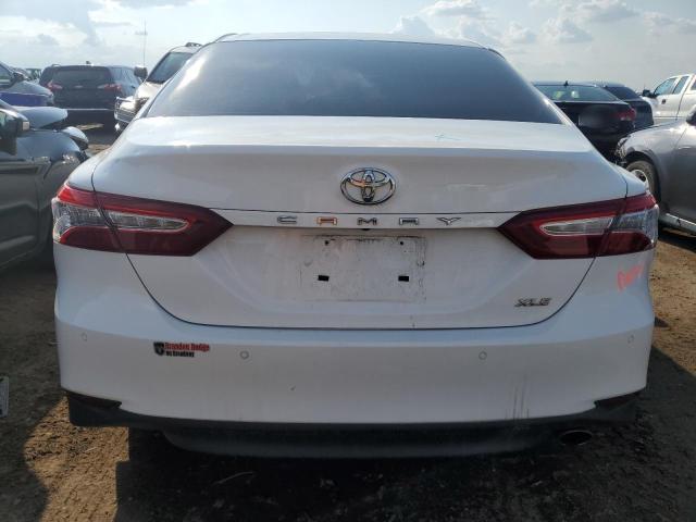 Photo 5 VIN: 4T1B11HKXJU014737 - TOYOTA CAMRY L 