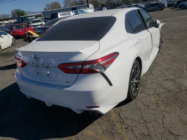 Photo 3 VIN: 4T1B11HKXJU022241 - TOYOTA CAMRY L 