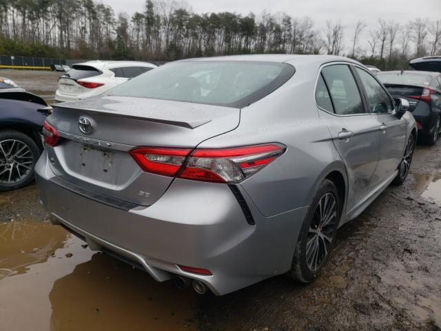 Photo 3 VIN: 4T1B11HKXJU026693 - TOYOTA CAMRY L 