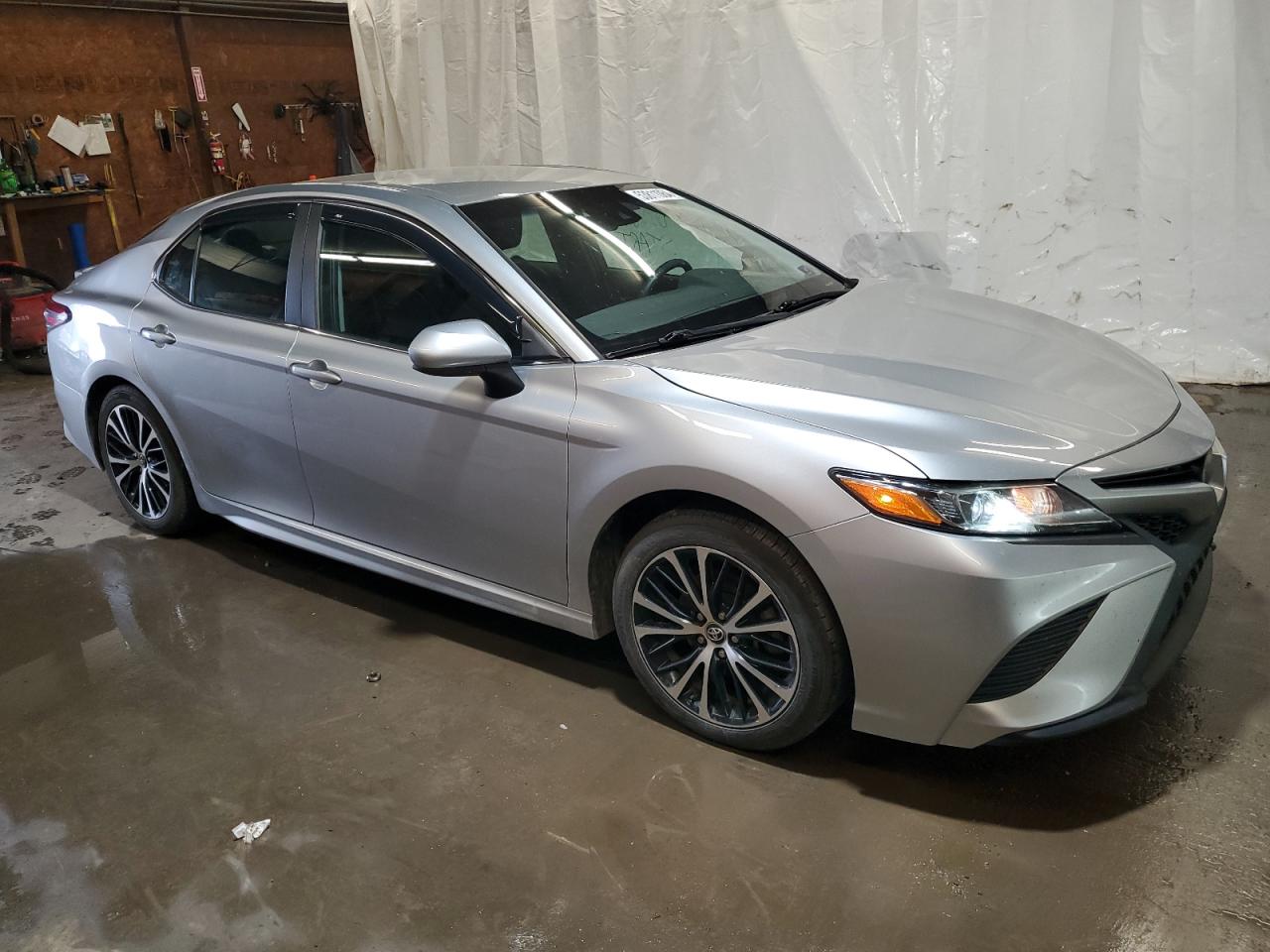 Photo 3 VIN: 4T1B11HKXJU031439 - TOYOTA CAMRY 