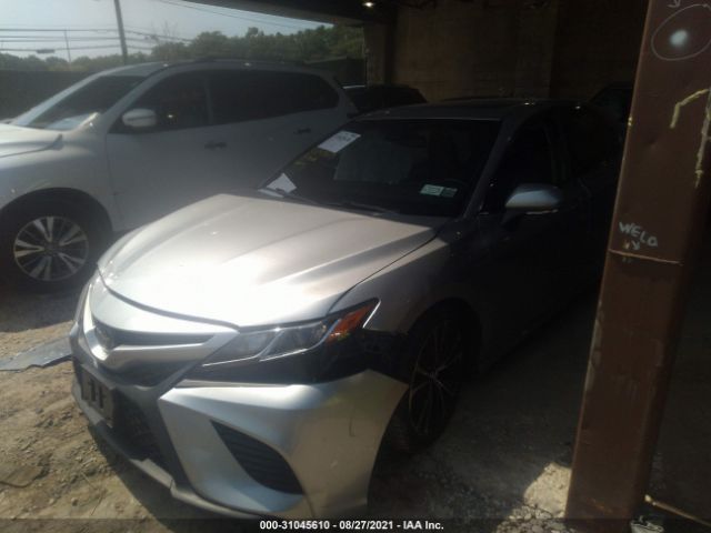 Photo 1 VIN: 4T1B11HKXJU043770 - TOYOTA CAMRY 