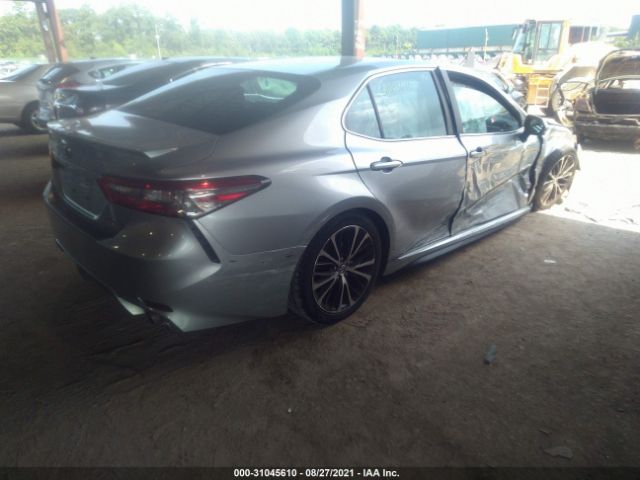 Photo 3 VIN: 4T1B11HKXJU043770 - TOYOTA CAMRY 