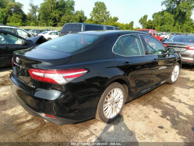 Photo 3 VIN: 4T1B11HKXJU044191 - TOYOTA CAMRY 