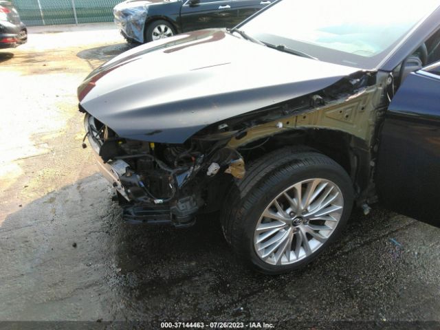 Photo 5 VIN: 4T1B11HKXJU044191 - TOYOTA CAMRY 