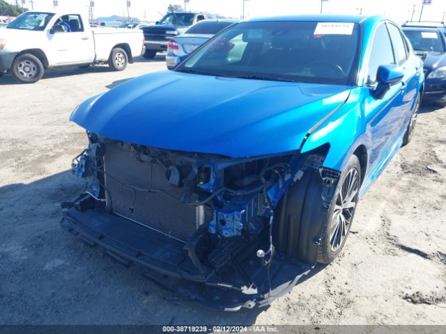 Photo 5 VIN: 4T1B11HKXJU049424 - TOYOTA CAMRY 