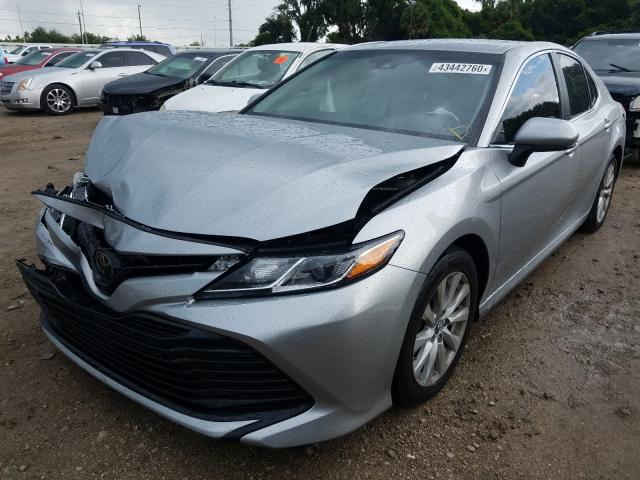 Photo 1 VIN: 4T1B11HKXJU049634 - TOYOTA CAMRY L 