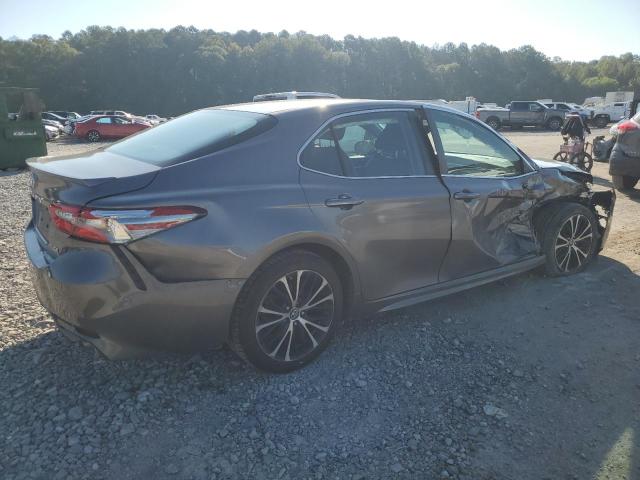 Photo 2 VIN: 4T1B11HKXJU056695 - TOYOTA CAMRY L 