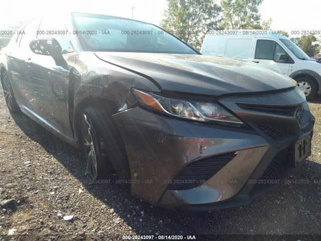 Photo 5 VIN: 4T1B11HKXJU059970 - TOYOTA CAMRY 