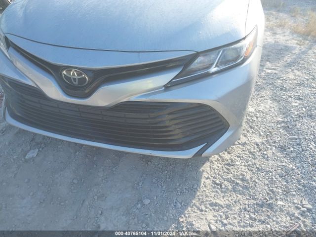 Photo 5 VIN: 4T1B11HKXJU063176 - TOYOTA CAMRY 