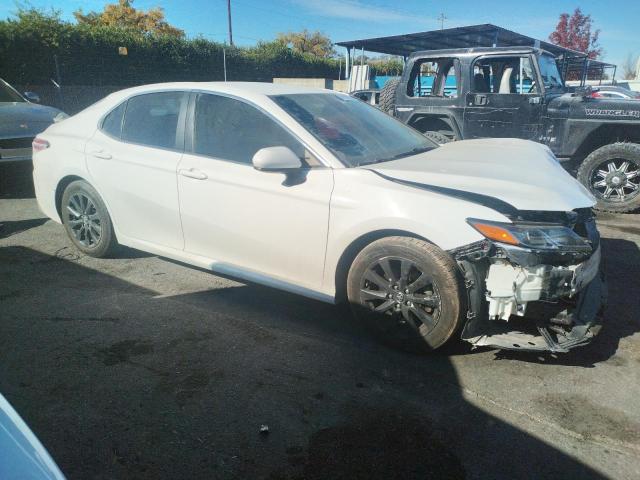 Photo 3 VIN: 4T1B11HKXJU072525 - TOYOTA CAMRY L 