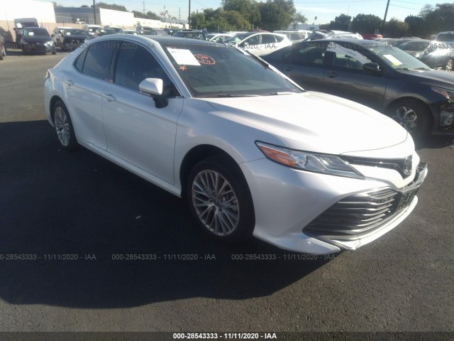 Photo 0 VIN: 4T1B11HKXJU082729 - TOYOTA CAMRY 