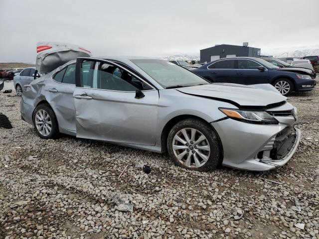 Photo 3 VIN: 4T1B11HKXJU083878 - TOYOTA CAMRY L 