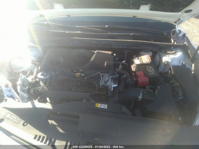 Photo 9 VIN: 4T1B11HKXJU085517 - TOYOTA CAMRY 