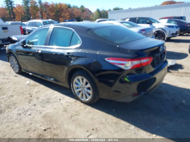 Photo 2 VIN: 4T1B11HKXJU085744 - TOYOTA CAMRY 