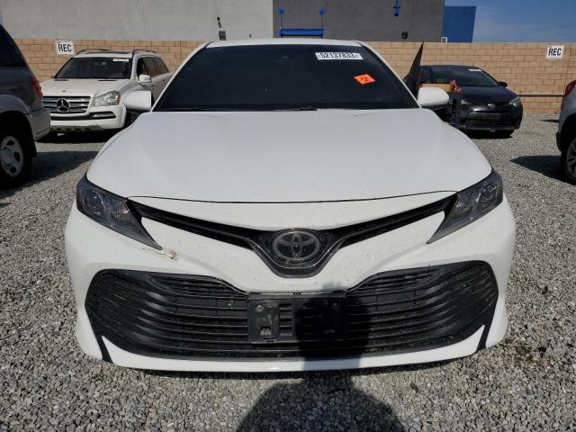 Photo 4 VIN: 4T1B11HKXJU095674 - TOYOTA CAMRY L 