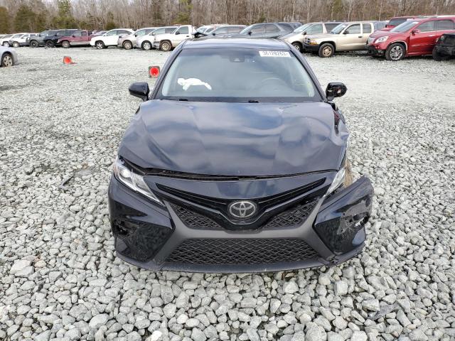 Photo 4 VIN: 4T1B11HKXJU096713 - TOYOTA CAMRY L 