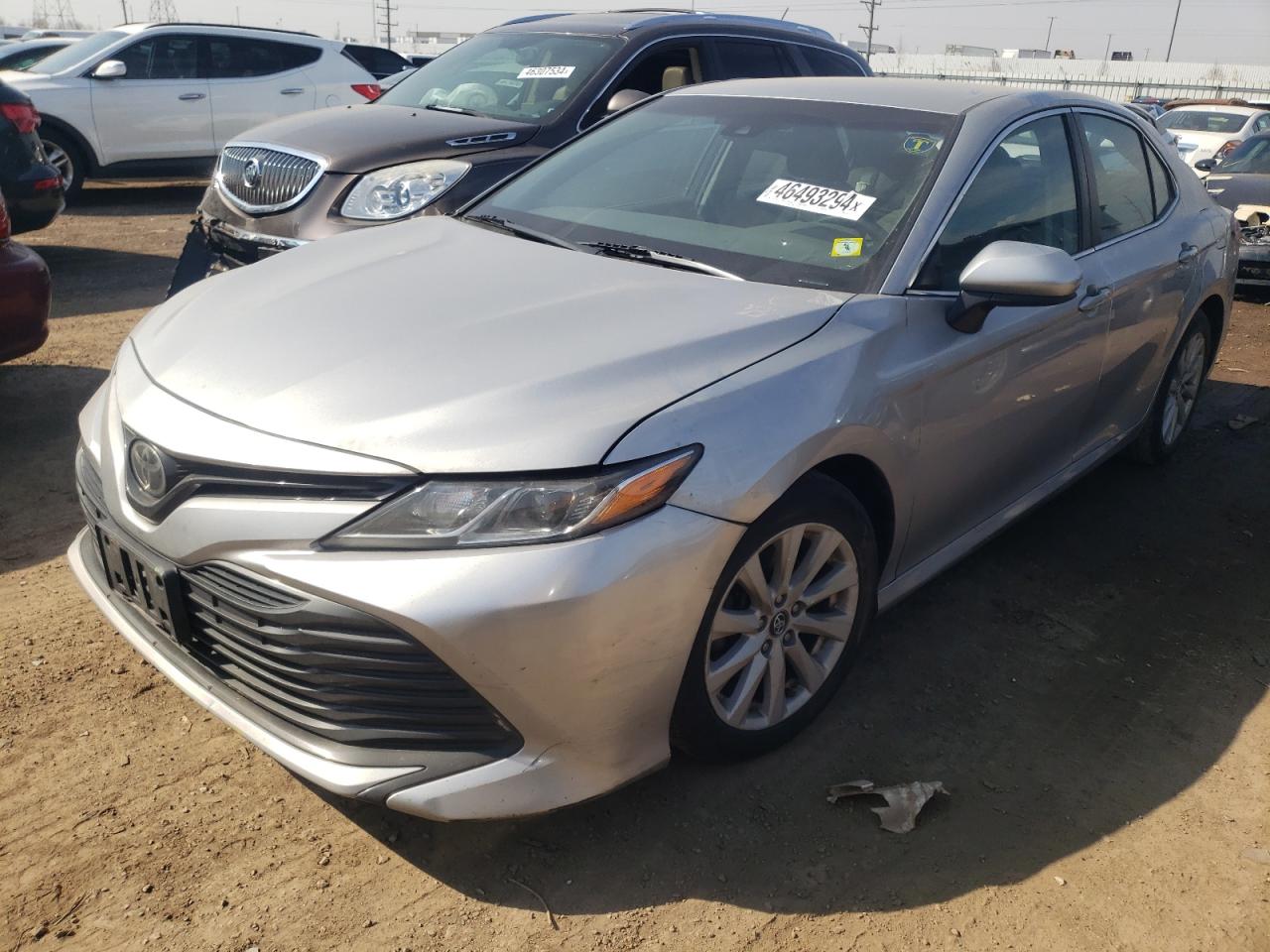 Photo 0 VIN: 4T1B11HKXJU105670 - TOYOTA CAMRY 