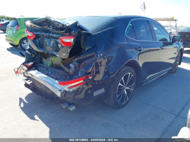 Photo 3 VIN: 4T1B11HKXJU106110 - TOYOTA CAMRY 