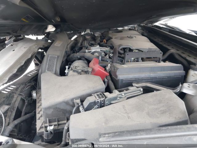 Photo 9 VIN: 4T1B11HKXJU118824 - TOYOTA CAMRY 