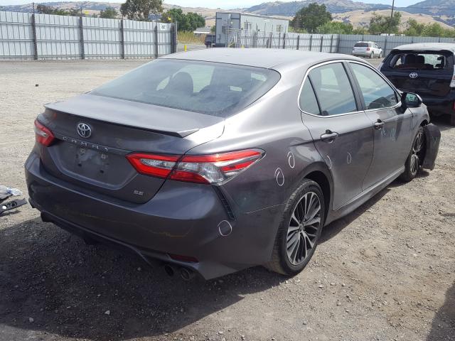 Photo 3 VIN: 4T1B11HKXJU121657 - TOYOTA CAMRY L 