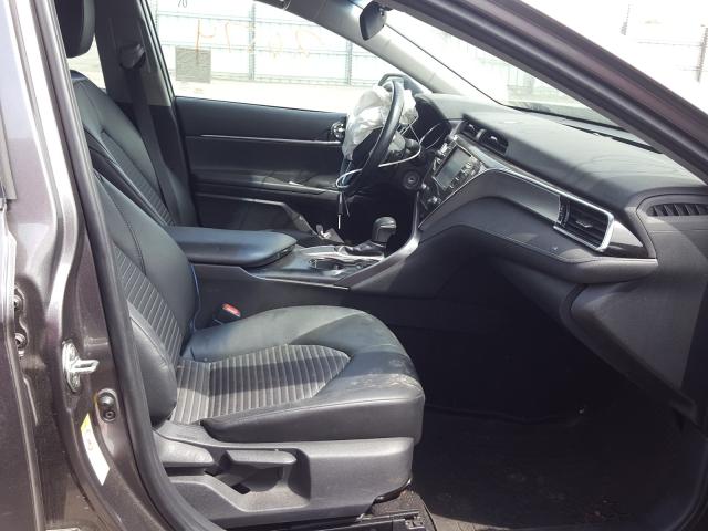 Photo 4 VIN: 4T1B11HKXJU121657 - TOYOTA CAMRY L 