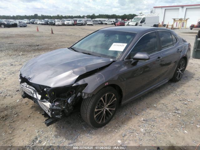 Photo 1 VIN: 4T1B11HKXJU137115 - TOYOTA CAMRY 