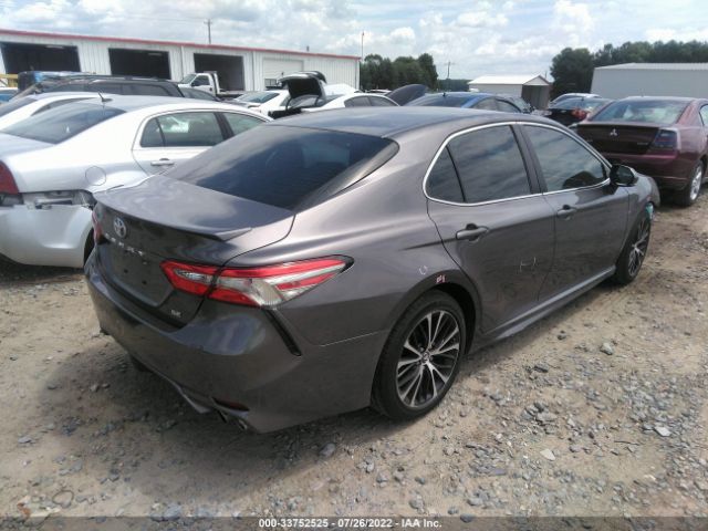 Photo 3 VIN: 4T1B11HKXJU137115 - TOYOTA CAMRY 