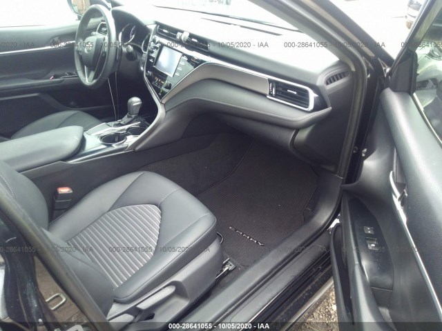 Photo 4 VIN: 4T1B11HKXJU145313 - TOYOTA CAMRY 