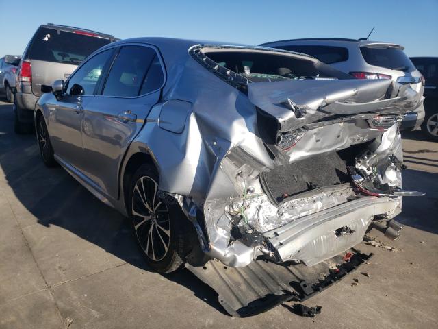 Photo 2 VIN: 4T1B11HKXJU150690 - TOYOTA CAMRY L 