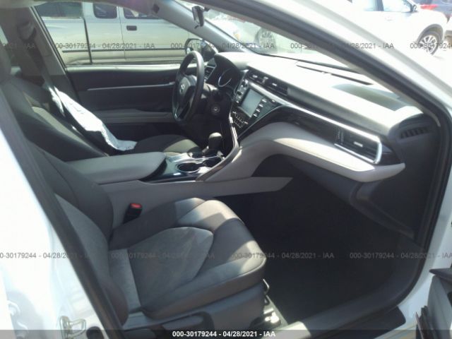 Photo 4 VIN: 4T1B11HKXJU151273 - TOYOTA CAMRY 